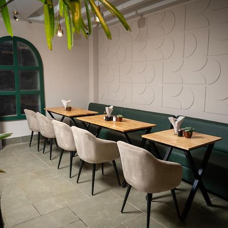 Gs Residency Hotell Guwahati Eksteriør bilde